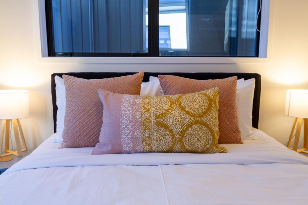 Tuam Street Delight 4 Bed 4 Bath *
